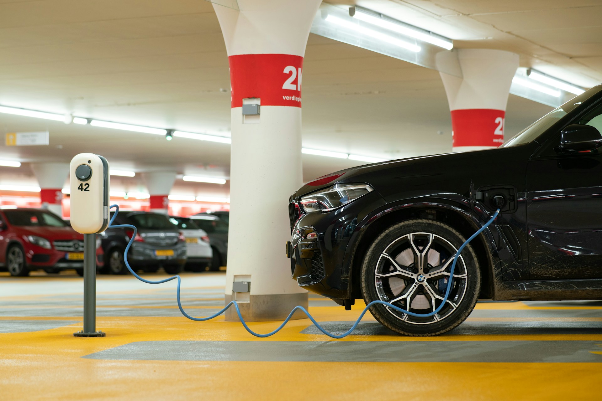 Tarifas eléctricas para coche eléctrico: cuál elegir